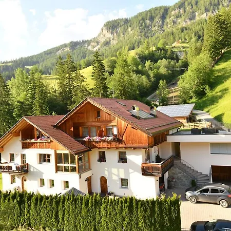 Apartman Ciasa Mirio' La Valle